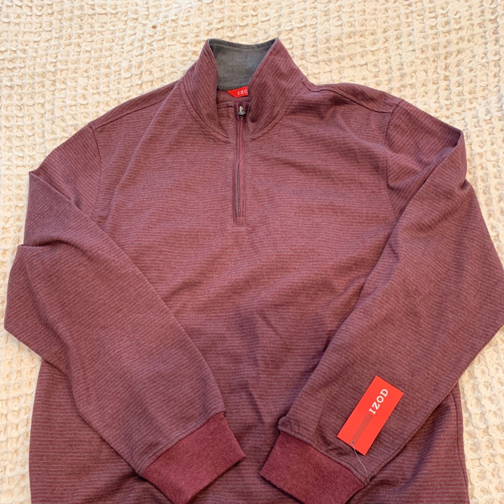 ⭐️ NWT Izod men’s sweatshirt